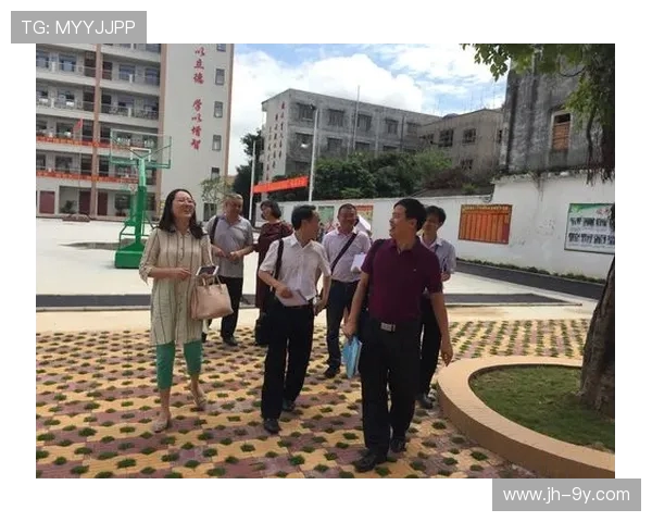 巨兴小学足球训练提升计划：培养学生综合素质与团队合作精神